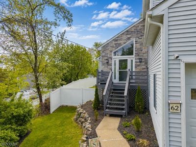 62 Unger Ave