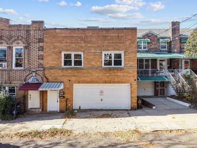 2037 Radcliff Ave