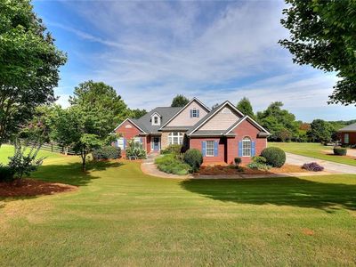 2008 Jefferson Hall Dr