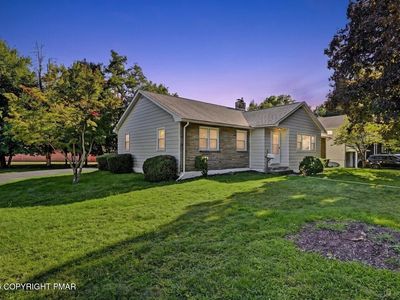 111 Maple Ave