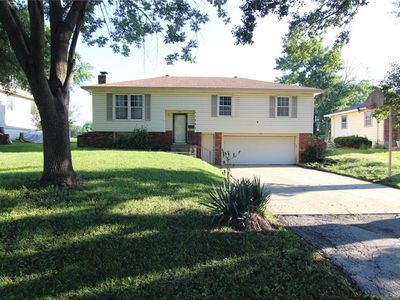 Property at 11204 W 51st Ter, Shawnee, KS