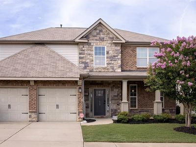 608 Troutdale Ln