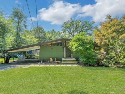 110 Cupsaw Ave