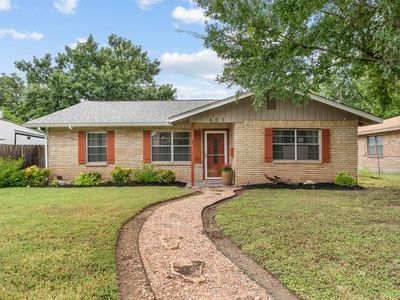 601 Lake Dr