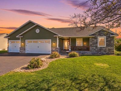 Property at 1328 Creekwood Dr, New Richmond, WI