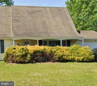 33 Mercator Ln