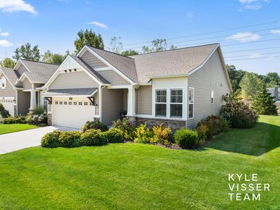 495 W Abbey Mill Dr SE