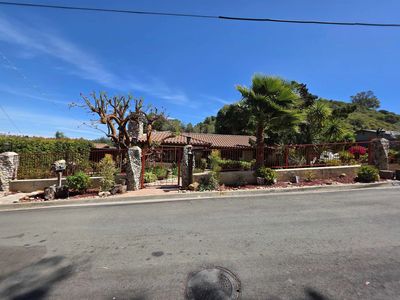 5667 Yerba Anita Dr