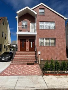 165-19 Chapin Court