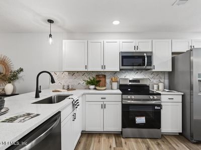 7701 BAYMEADOWS Circle W #1093