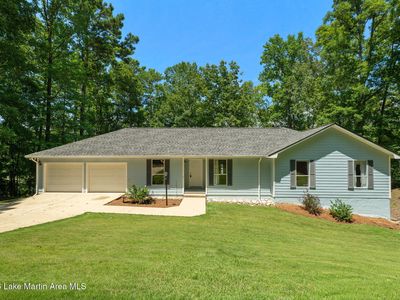 38 Crestview Ln