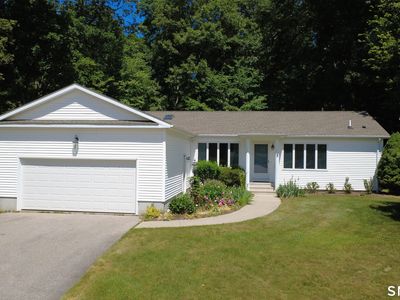 23 Hillcrest Drive