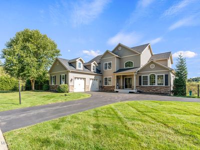 18 Callaghan Boulevard