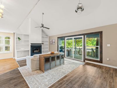 439 Big Cedar Rd