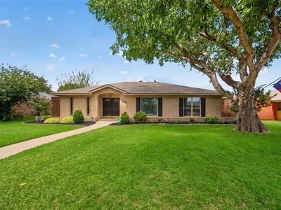 1619 University Dr