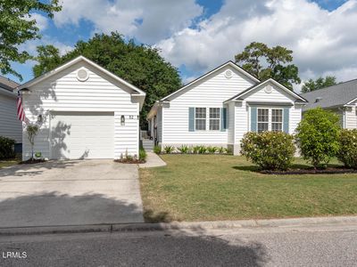 52 White Pond Blvd