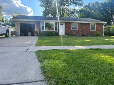630 Dartmouth Ln