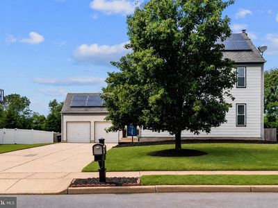 Property at 11 Fox Chase Dr, Blackwood, NJ