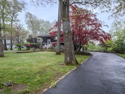 35 Kadel Dr
