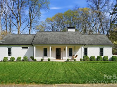 1016 Regency Dr