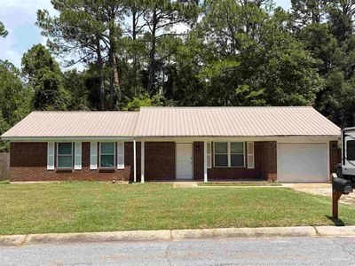 8104 Li Fair Dr