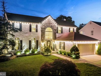 8 Austin Rd