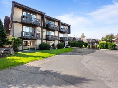 Property at 305 S Liberty Lake Rd Unit 4, Liberty Lake, WA