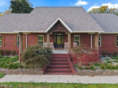 3752 Highway 121 Byp N
