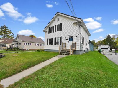 292 Lake Street