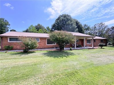 226 White Plains Rd