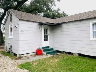 568 Central Ave