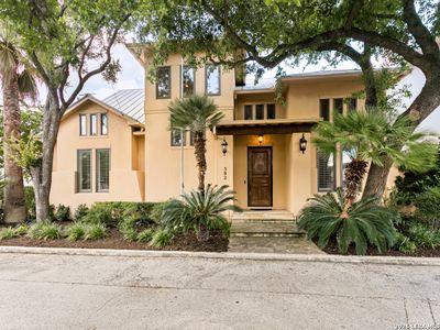 502 SHERATON DR