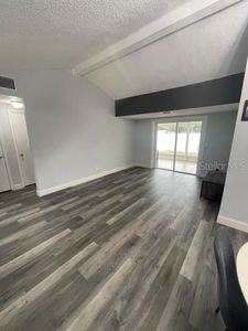 7603 WOODLAND OAKS COURT