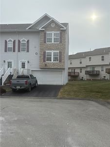 136 Manor View Dr