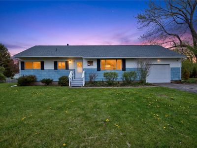 2736 E Henrietta Rd