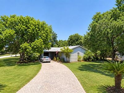 1280 PERSIAN AVENUE