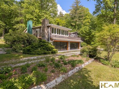 185 Hemlock Lane