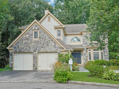 12 Westhaven Lane