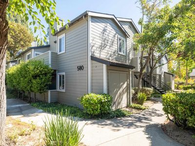 580 Canyon Oaks Dr APT D