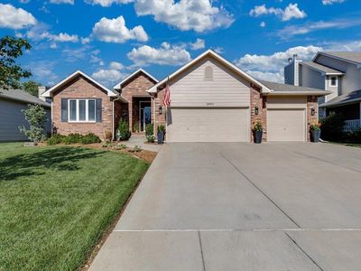 3009 N Tee Time St