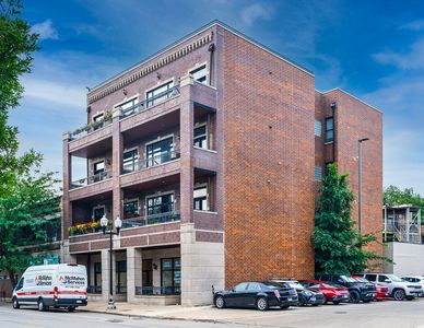 4212 N Lincoln Ave Unit 3N