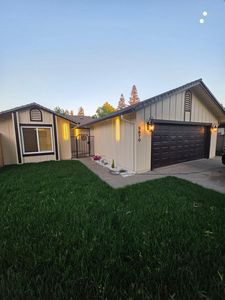 5870 Land View Dr