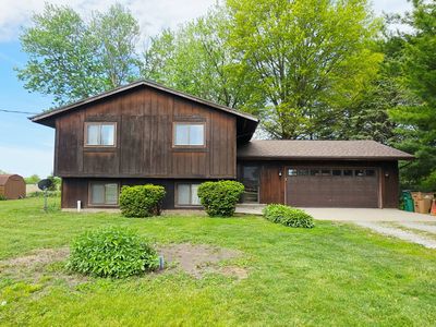 Property at 7460 SE 52nd St, Carlisle, IA