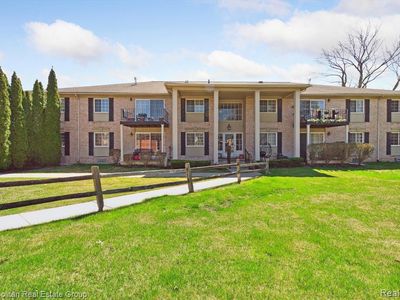 6139 Orchard Lake Rd APT 104