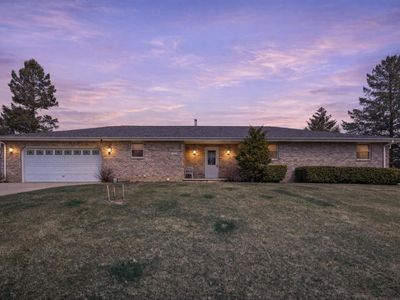 2558 North Green Bay ROAD