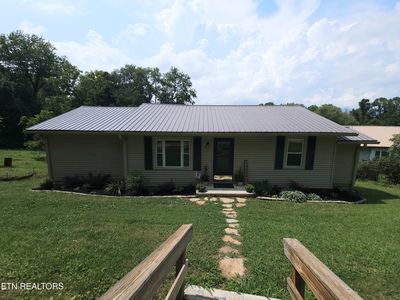 617 Hillside Rd