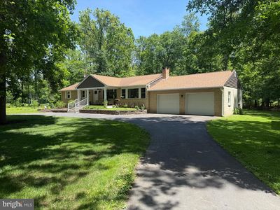 887 W Saw Mill Rd
