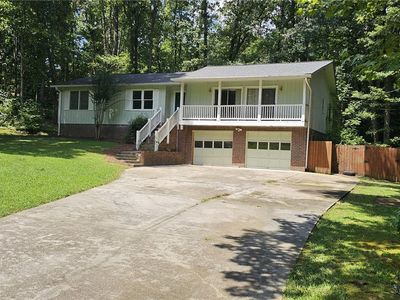 3430 Hickory View Dr NW