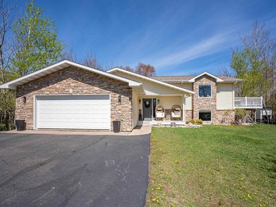 4809 Oak Ridge Dr