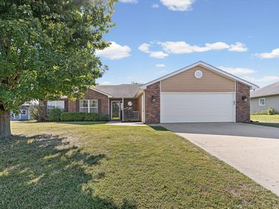 16895 Klinton Dr